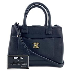 Borsa Chanel Neo Executive in Black Nero