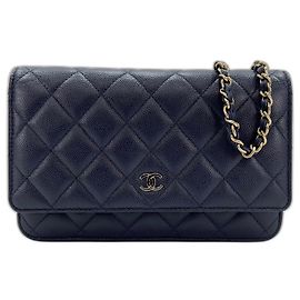 Borsa a tracolla Chanel Matelassé in blu navy Blu navy