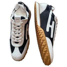 Hermès Hermes Paris Sneaker Schwarz Weiß Andere