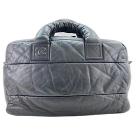 Saco Tote Chanel Coco Cocoon em preto Preto