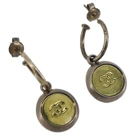 CHANEL Pierce Metal Silver CC Auth 198817 Argento