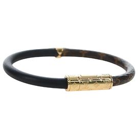 LOUIS VUITTON Monogram Brassle Daily Confidential Bracelet M6431 LV Auth 195941M Monograma