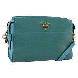 Sac à épaule PRADA en cuir Safiano Vert Or Auth am12262A Doré Vert