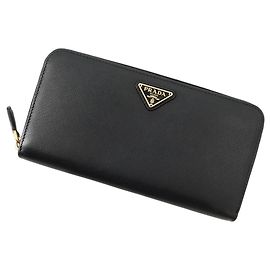 Cartera larga Prada Saffiano Triangle Negro