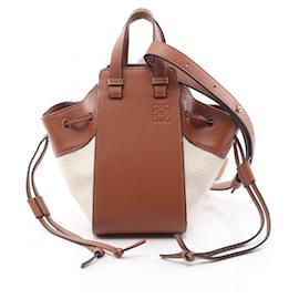 Bolsa LOEWE Hammock Drawstring Mini Anagram Jacquard Marrom Cru