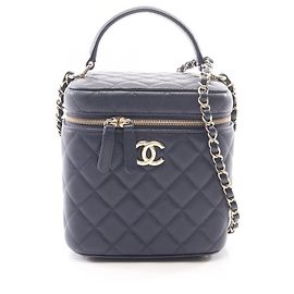 Bolsa Vanity Chanel Matelassé Azul marinho