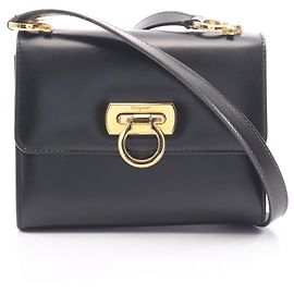 Bolsa de Ombro Salvatore Ferragamo Gancini Preto