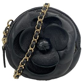 Bolsa de Ombro com Corrente Chanel Camellia Preto