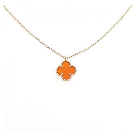 Collana Sweet Alhambra Van Cleef & Arpels Altro