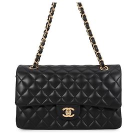 Borsa a tracolla Chanel Classic Matelassé con catena Nero