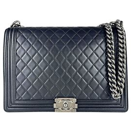 Borsa a tracolla Chanel Boy Large in pelle di agnello Nero