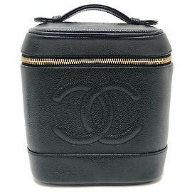 Chanel A01998 CC Coco Mark Vertical Vanity Bag Noir
