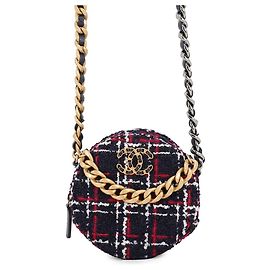 Bolsa de Ombro Chanel Matelassé com Corrente Rosa Branco Azul marinho