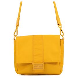 Borsa a tracolla Fendi in nylon Giallo