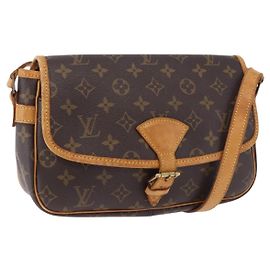 LOUIS VUITTON Monogram Sologne Shoulder Bag M42250 LV Auth ka5833A Monograma