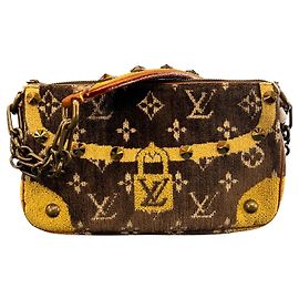 2004 Louis Vuitton Monogram Trompe L'oeil Clutch Bag Accessories Other