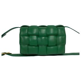Sac à épaule en cuir Padded Cassette Bottega Veneta Vert