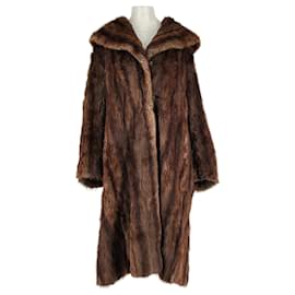 Autre Marque Fourrure longue marron Brown
