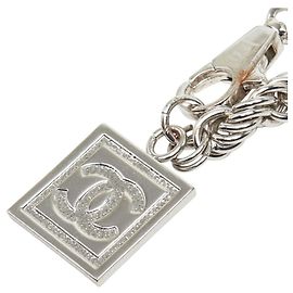 Chanel Coco Mark Rogue Chain Necklace Silvery