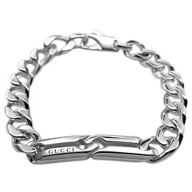 Gucci Infinity Knot Silver Charm Bracelet Silvery