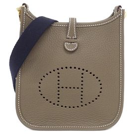 Hermès Bolsa de Ombro Hermes Evelyne Amazon Azul Taupe