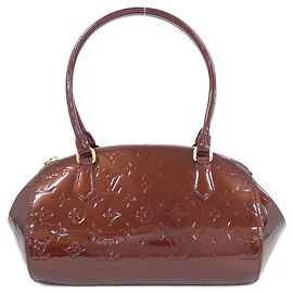 Sac à épaule Louis Vuitton Vernis Sherwood PM Rouge