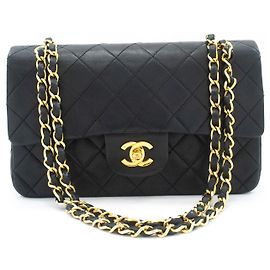 Chanel Classic Flap Lambskin Small Noir