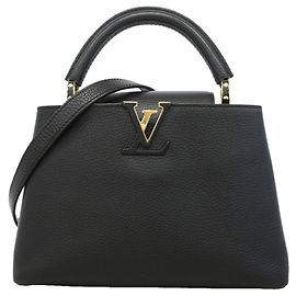 Louis Vuitton Capucines BB Handtasche Schwarz