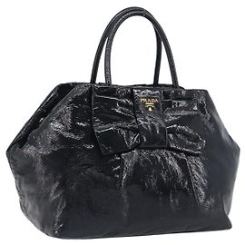 Sac à main PRADA en cuir verni Noir Or Auth 197763A Noir Doré