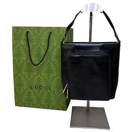 Bolsa de Ombro Vintage Gucci em Couro Preta Dourada Preto