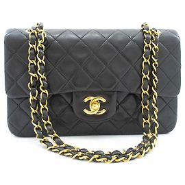 Chanel Vintage Classic Double Flap Quilted Lambskin Small Preto