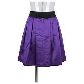 D&G Saia Curta Roxa com Laço Roxo