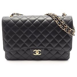 Borsa a tracolla Chanel Matelassé Classic Maxi Double Flap Nero