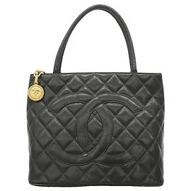 Bolso Tote Chanel de piel de becerro granulada negra Negro