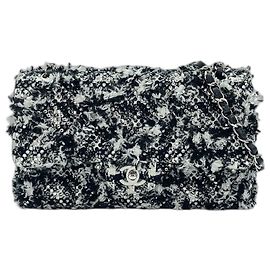 Borsa a tracolla Chanel nera Nero