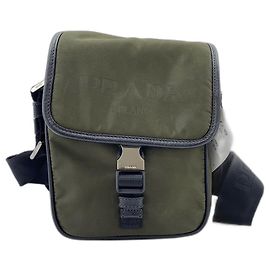 Borsa a tracolla Prada Saffiano in Khaki Cachi