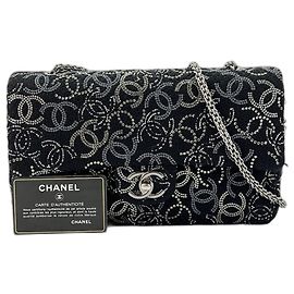 Borsa a tracolla Chanel nera Nero