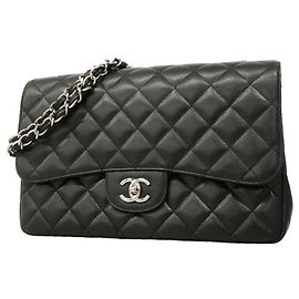 Borsa a tracolla Chanel in vitello grana nera Nero