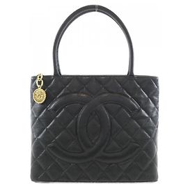 Chanel 1804 Handbag in Black Grained Calfskin Black