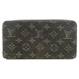 Louis Vuitton Monogram Denim Zippy Wallet Black