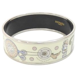 Hermès Beige Bangle Beige