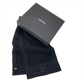 Cachecol com Brilhos Chanel Coco Mark Preto