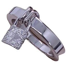Anel Louis Vuitton Lockit em Ouro Branco e Diamantes Prata