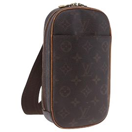 LOUIS VUITTON Monogram Pochette Gange Shoulder Bag M51870 LV Auth 198941 Monogramma