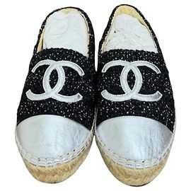 Chanel Espadrillas in Tweed e Pelle d'Agnello Metallizzata CC - Nero/Argento Nero Argento