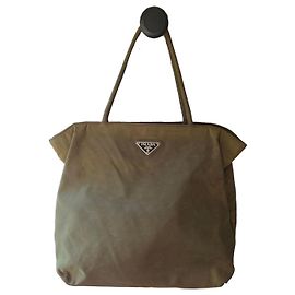 Bolsa Prada Re-Nylon Cor Cáqui Caqui