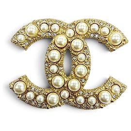 Broche Chanel F24V Gold Coco Mark en fausses perles Doré
