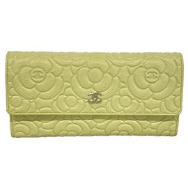 Cartera larga Chanel verde Verde