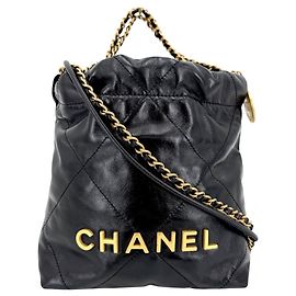 Borsa a tracolla con catena Chanel 22 da donna Nero