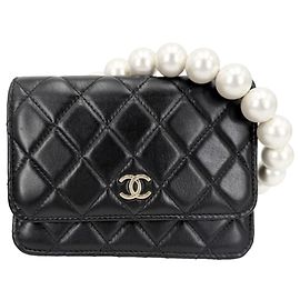 Chanel Matelassé Black Leather Shoulder Bag Black